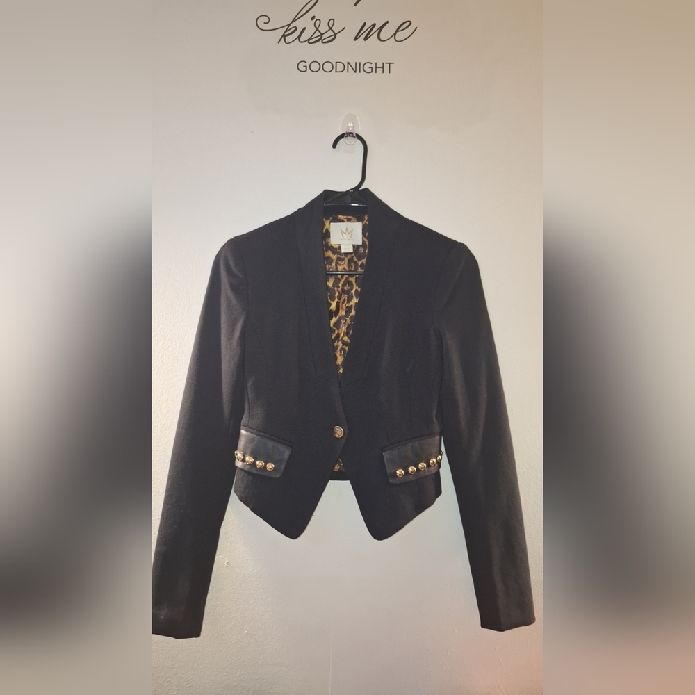 Black Nicki Minaj blazer